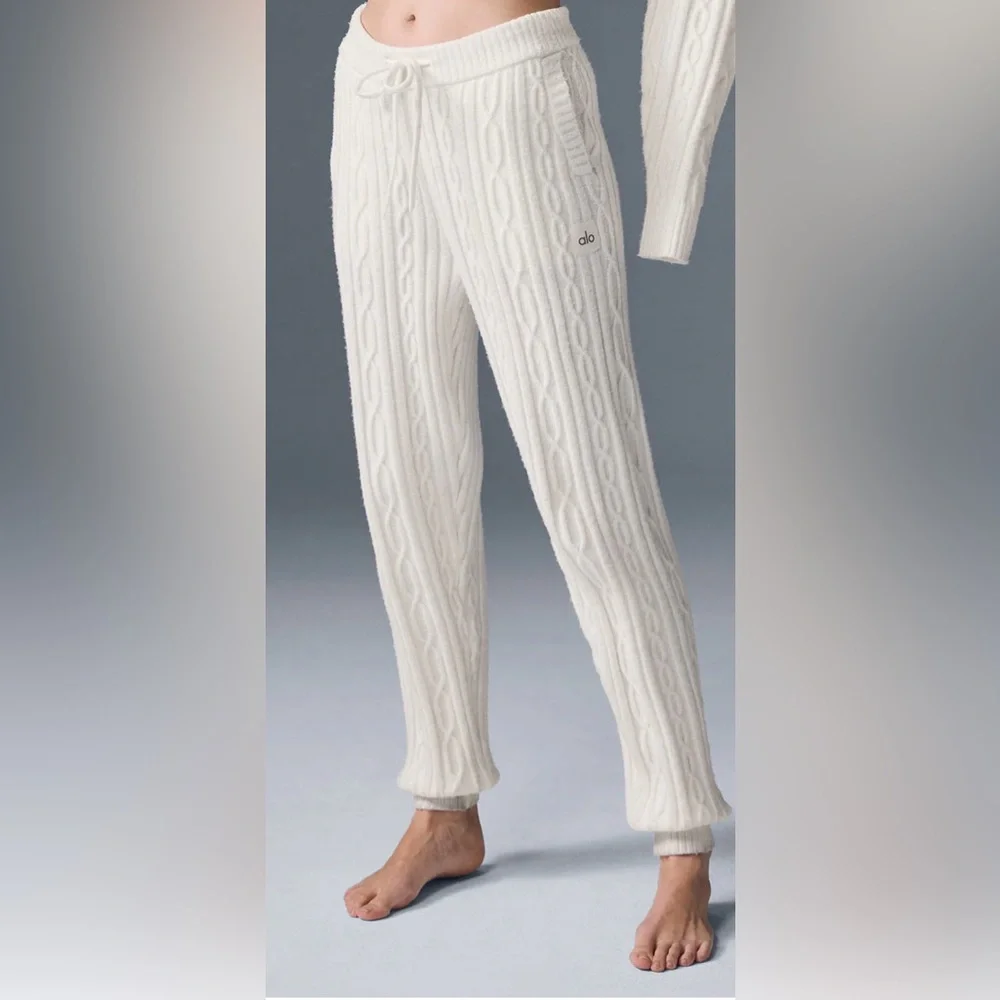 ALO Yoga White Cable Knit Pants - Picture 3 of 10